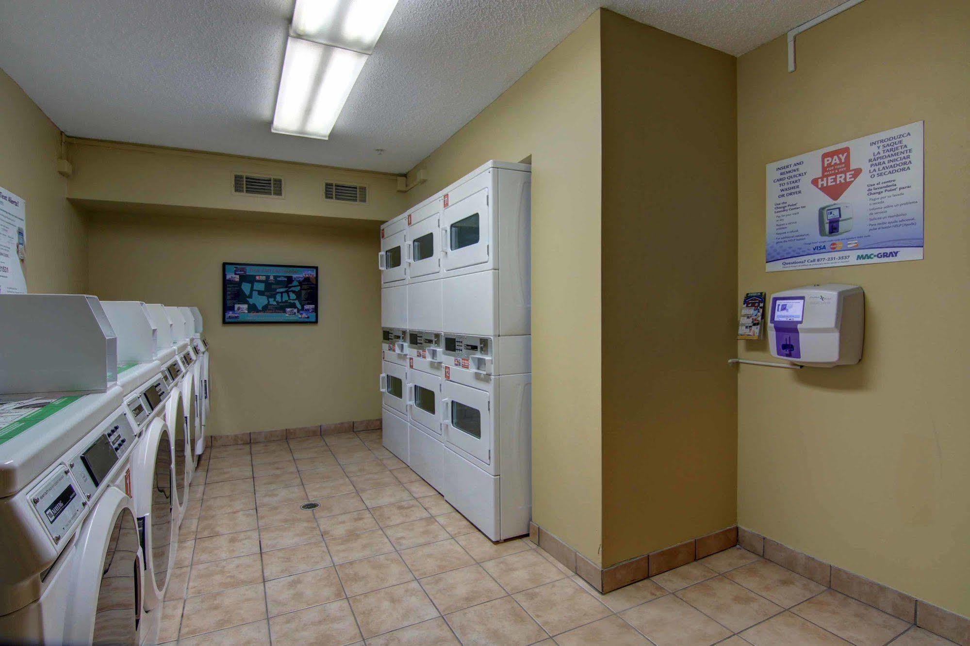 Intown Suites Extended Stay Atlanta Ga - Snellville Buitenkant foto